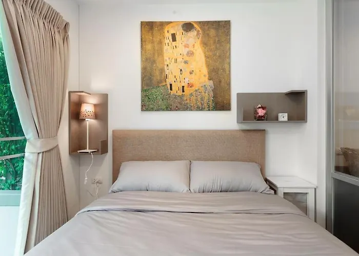 Apartment Fully Furnished Apt. 110 *